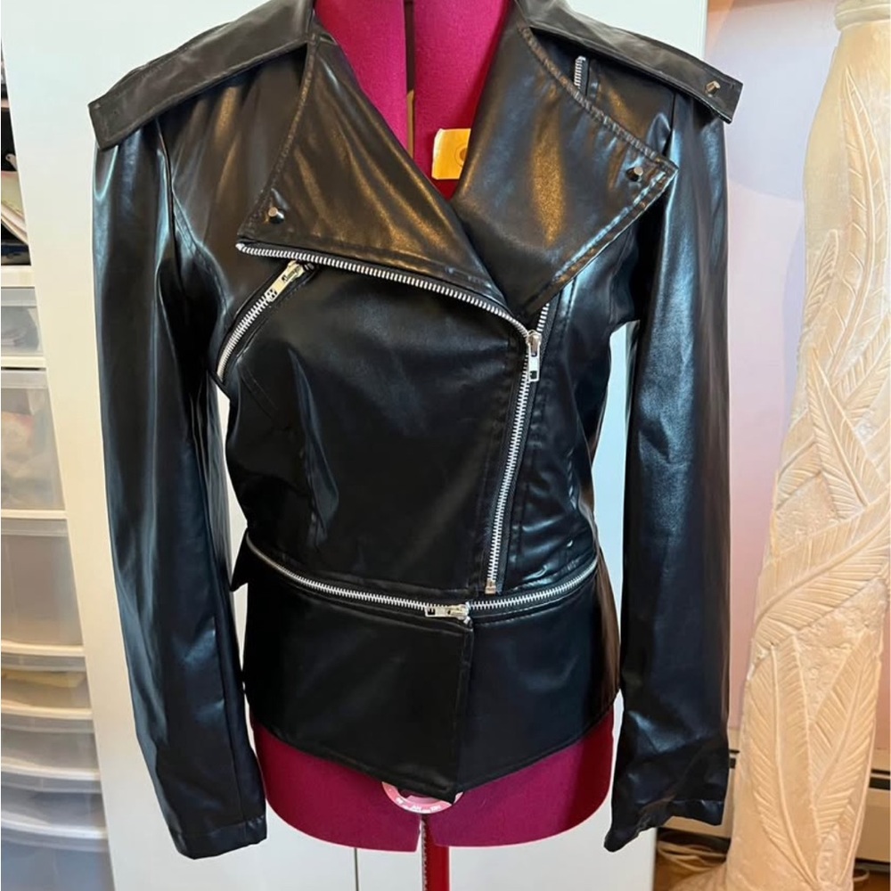 Black PU Leather Jacket with Zippers and Detachable Bottom